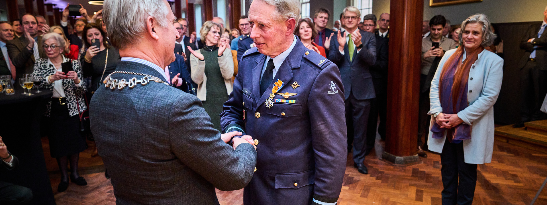 Cdre Osinga onderscheiding